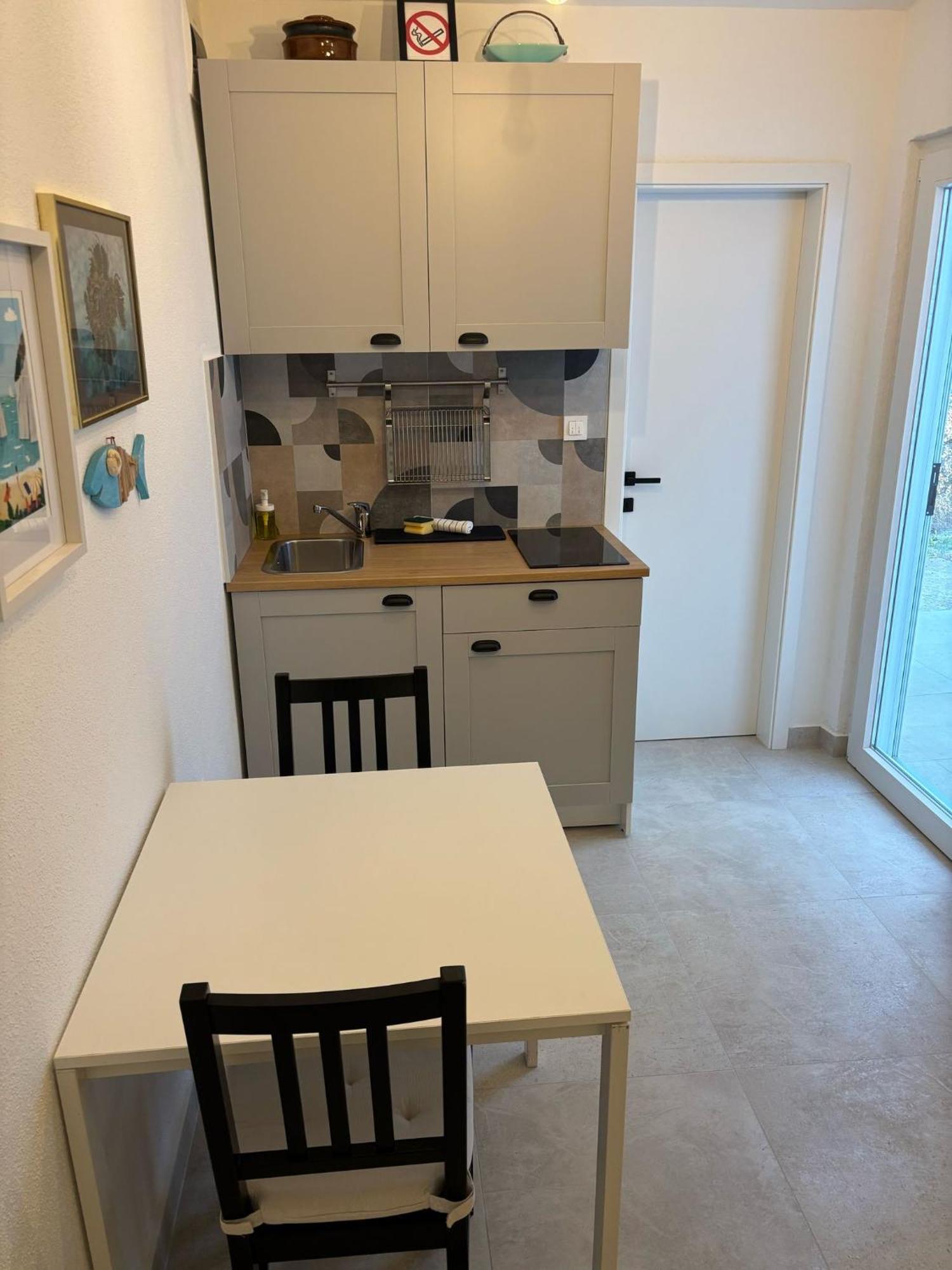 Apartment Ana Вис Экстерьер фото